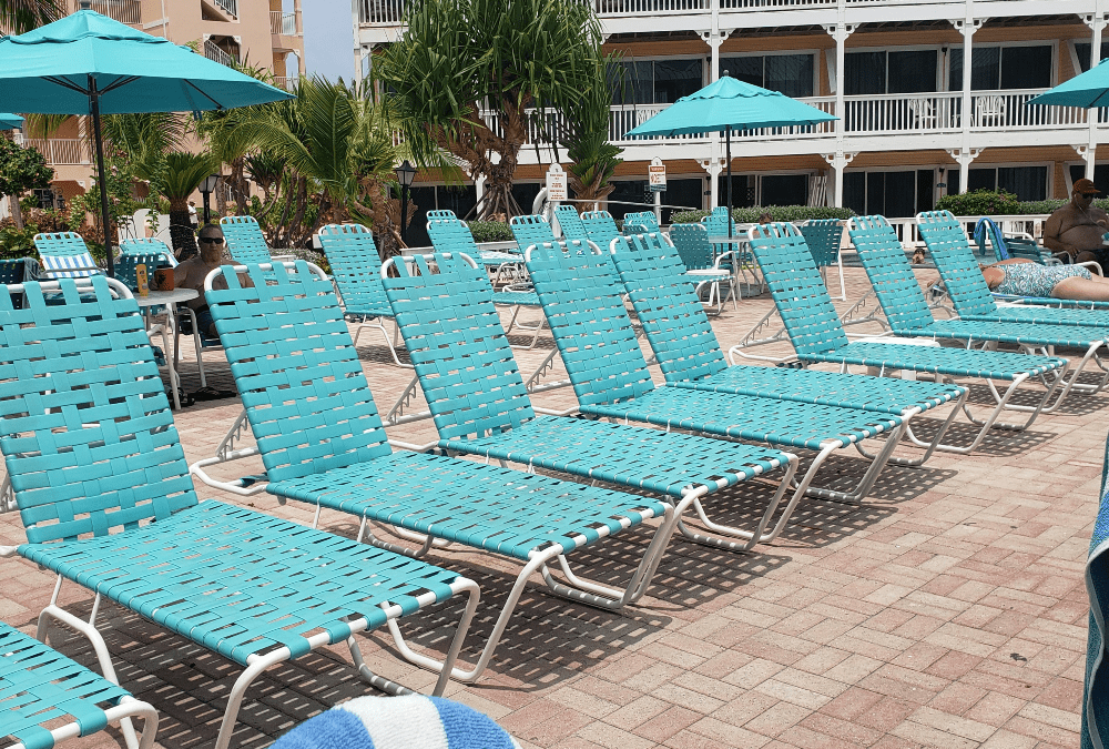 Tips for Choosing the Ideal Outdoor Furniture for Your Resort