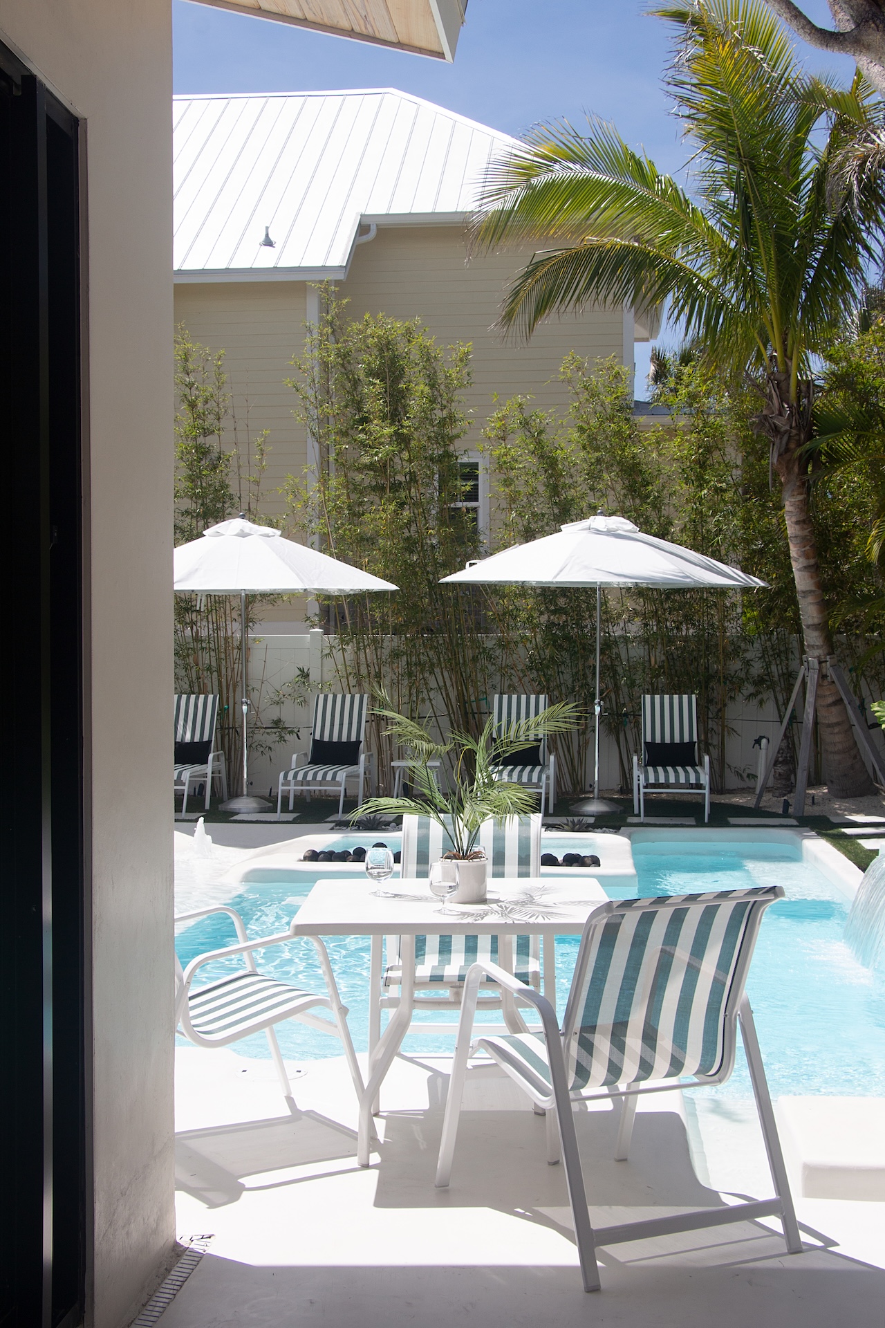 punch top dining table