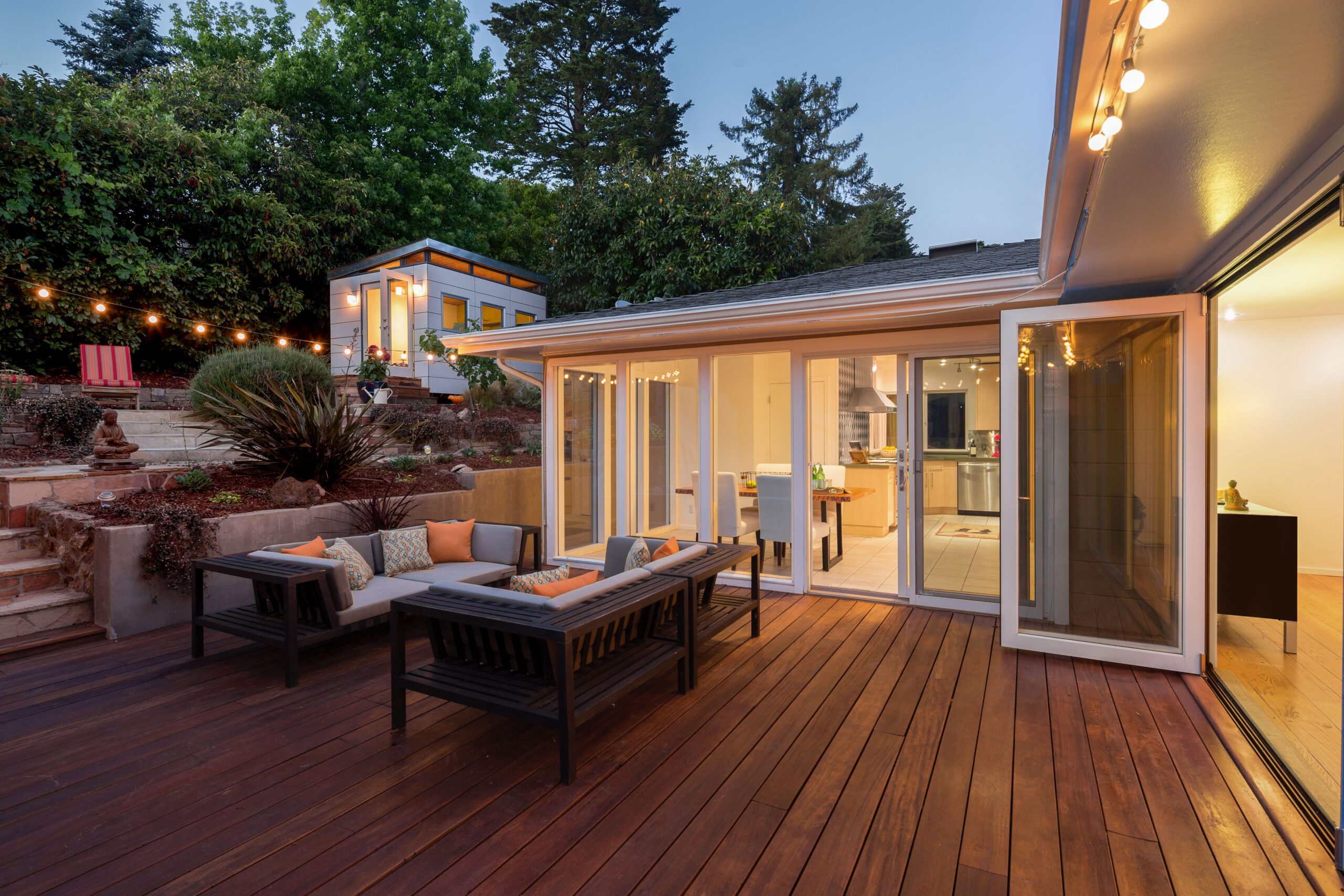 commercial grade outdoor patio furniture company